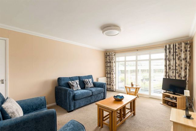 38, Cockburn Crescent, Balerno, Edinburgh, EH14 photo 3