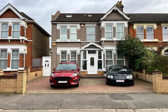 Thumbnail Property for sale in Aberdour Road, Goodmayes, Ilford