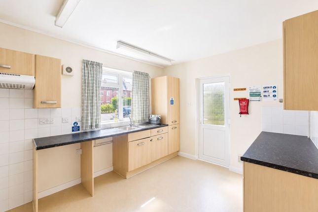 16 Montagu Road, Huntingdon photo 5