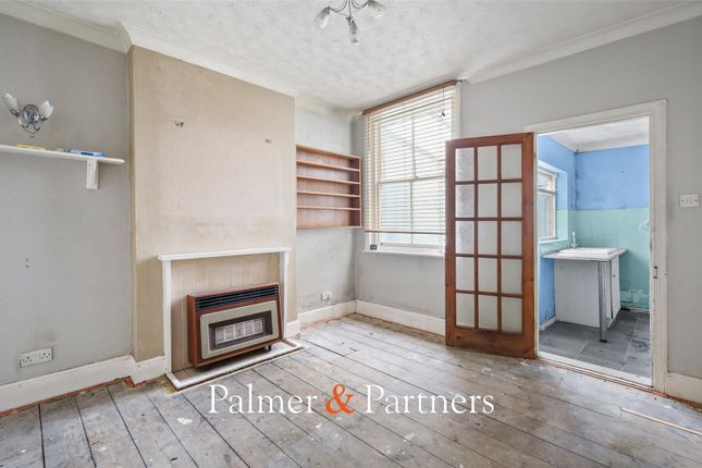 28, Fairfax Road, Essex photo 2