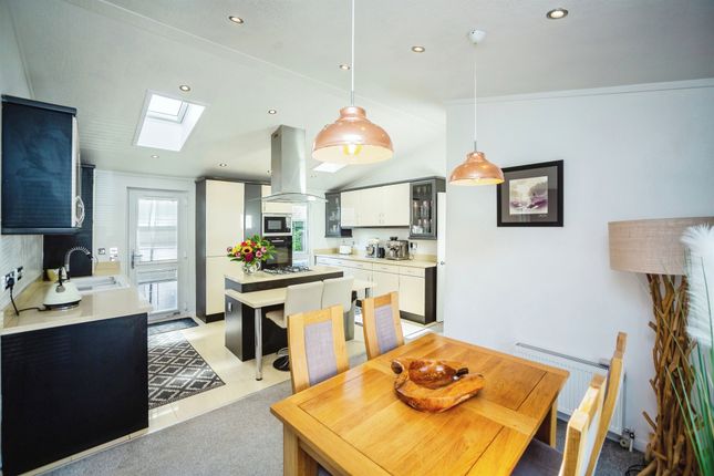 4, Capel Gardens, Ashford photo 4