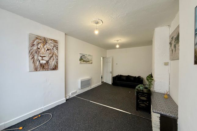 Haslemere Avenue, Hounslow photo 5