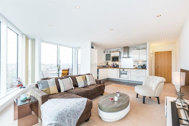 Flat for sale in Ross Apartments, Royal Victoria