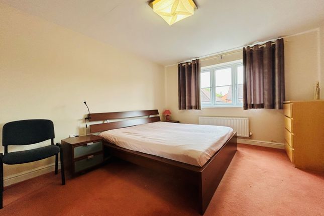 93, Girton Way, DERBY photo 5