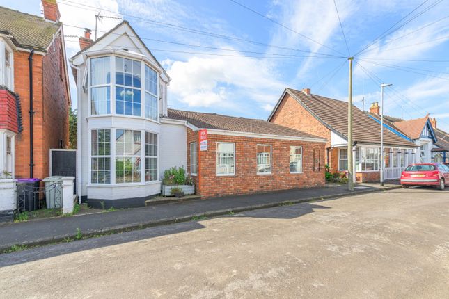 Thumbnail Detached bungalow for sale in Marine Avenue, Skegness