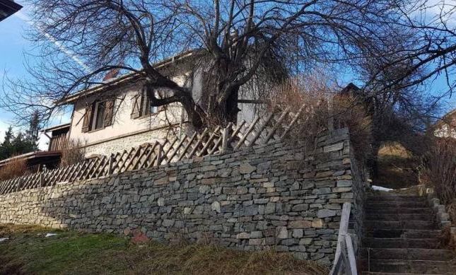 Thumbnail Country house for sale in 2-Storey House Near Smolyan, Pamporovo And Chepelare In Rhodopi, Bulgaria