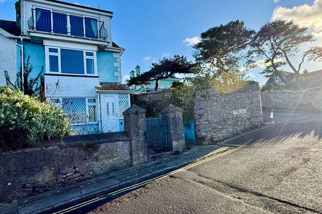 16, Garlic Rea, Brixham photo 2