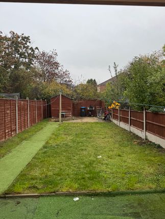 Avenue Road, Streatham photo 4