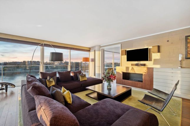 Flat for sale in Riverside One, Battersea