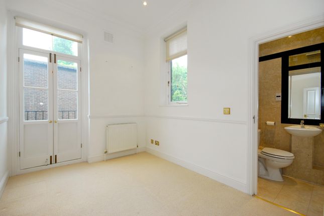 Lyndhurst Road, London photo 4
