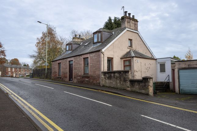 BRAEMOUNT, High Street, Rattray photo 3