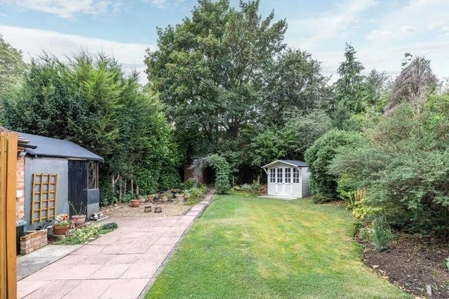 6, Lennox Road, Bletchley photo 4