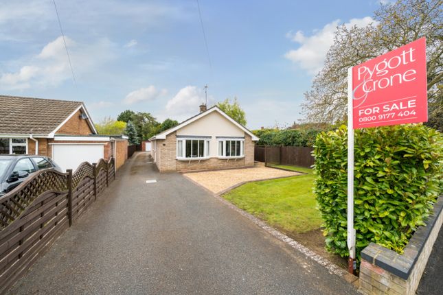 Detached bungalow for sale in Longcliffe Road, Grantham, Lincolnshire NG31
