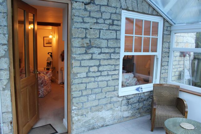 Fern Cottage, Waterside, Mere photo 3