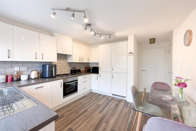 18, Richard Dawson Drive, Stoke-On-Trent photo 4