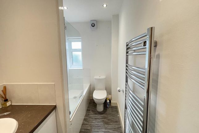 1b, Croxted Road, London photo 5