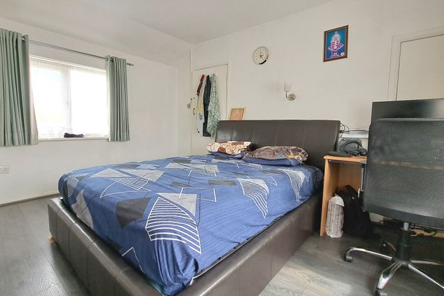 End terrace house for sale in The Broadway, Harrow