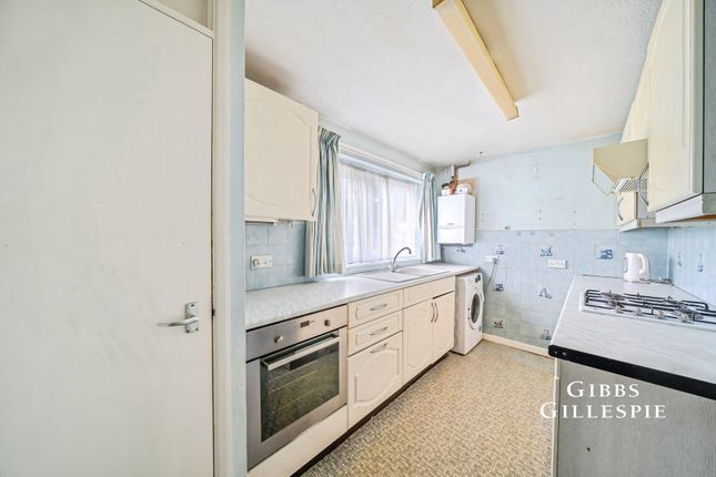 99, Croxley View, Hertfordshire photo 4