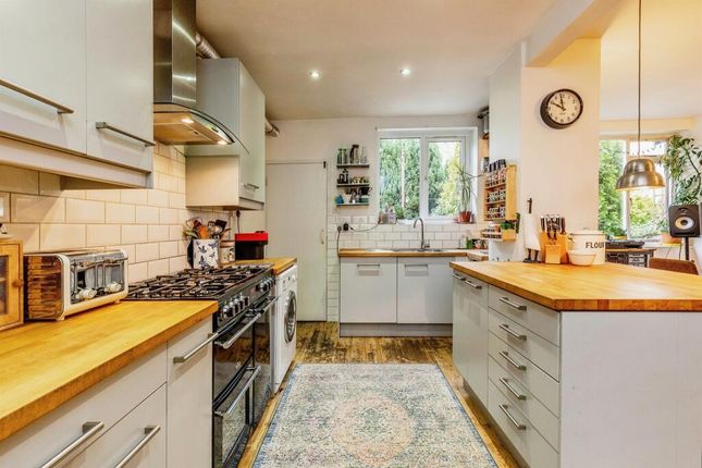 13, Hendre Road, Bristol photo 3