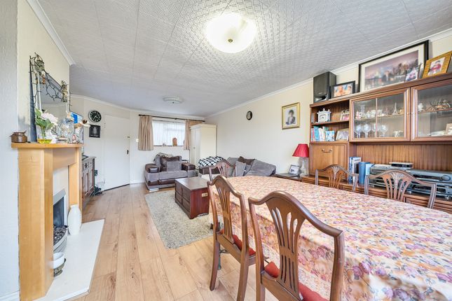 26, Gloucester Road, Maidenhead photo 4
