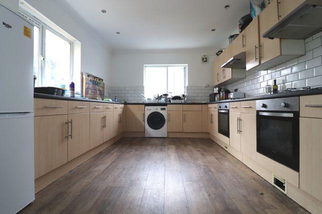 27, Llandough Street, Cardiff photo 2
