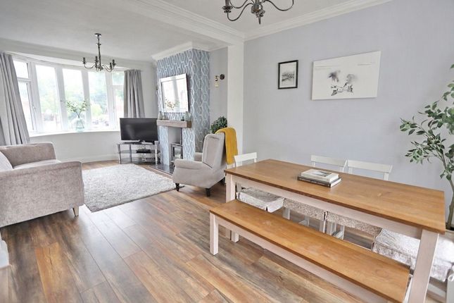 14 Mayfair Avenue, Manchester photo 4
