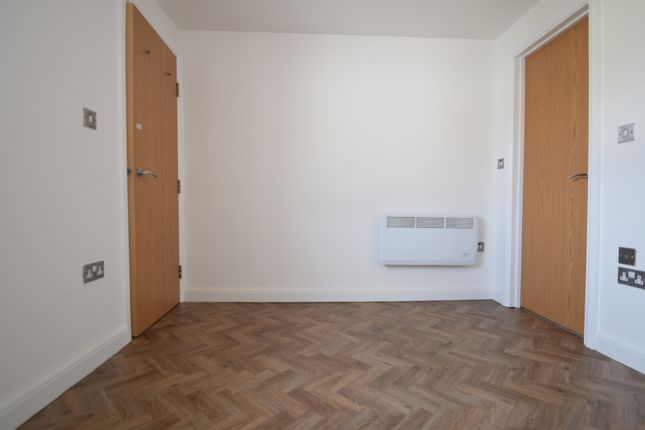 Flat 3 43, Elm Street, Cardiff photo 4