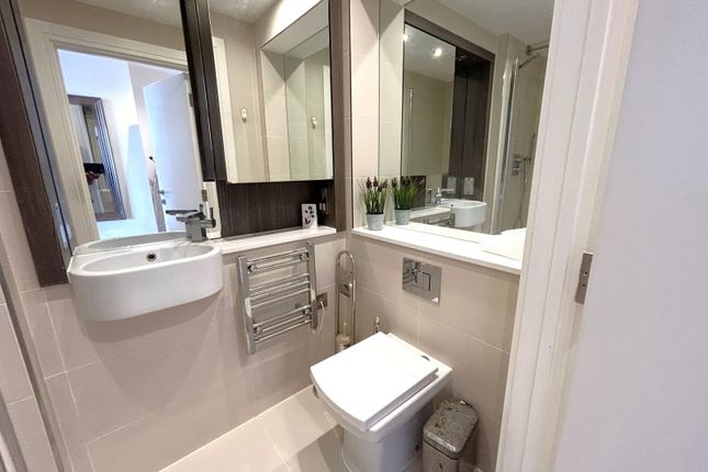 Trident House, 76,Flat 70, Station Road, Hayes photo 5