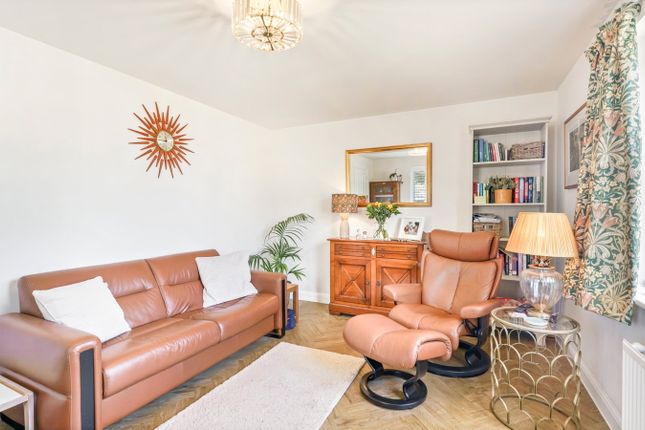 49 Treledan Way, Saltash photo 2