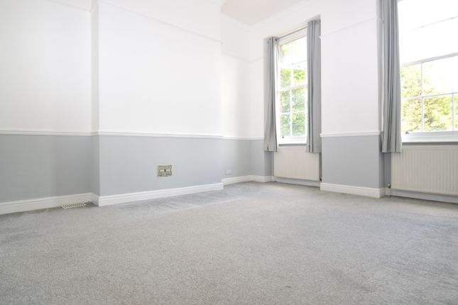 Thumbnail Flat to rent in Vicarage Park, London