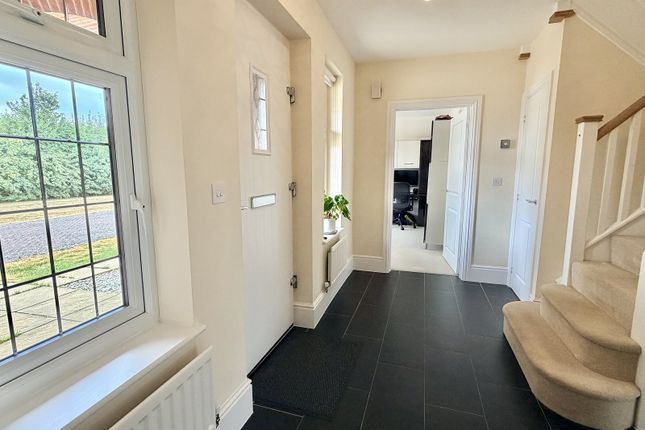 9, Jubilee Way, Leicester photo 4