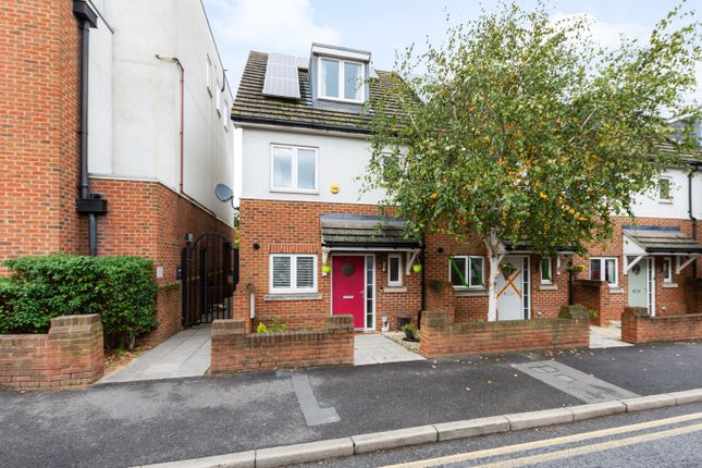 End terrace house for sale in Rectory Lane, Sidcup