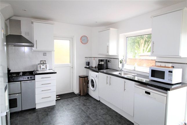 Detached house to rent in Gladstone Road, Willesborough, Ashford, Kent