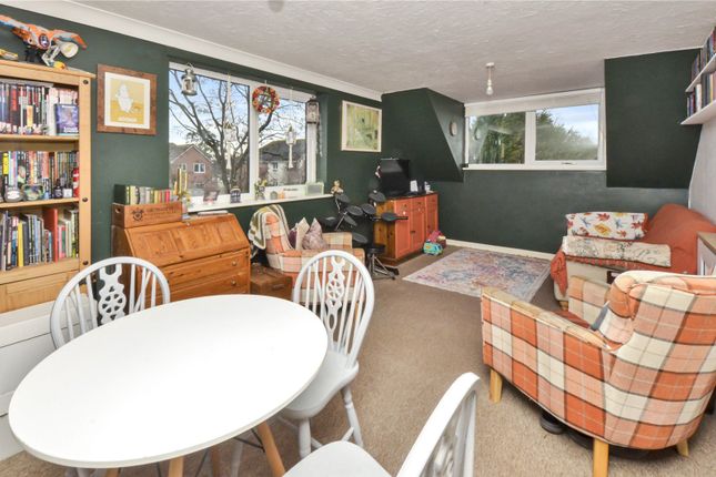 Apartment 11,, Pullman Court, West Moors photo 2