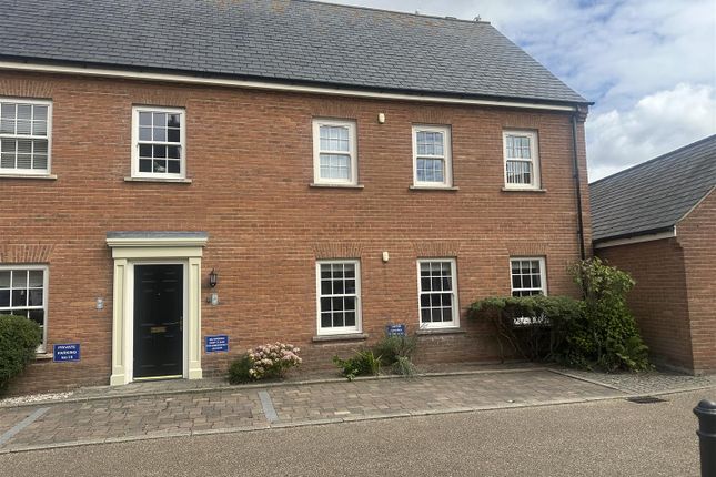 17, Bakers Mews, Preston photo 2