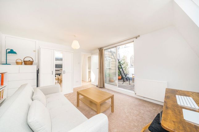 4, Elgin Mews South, London photo 3