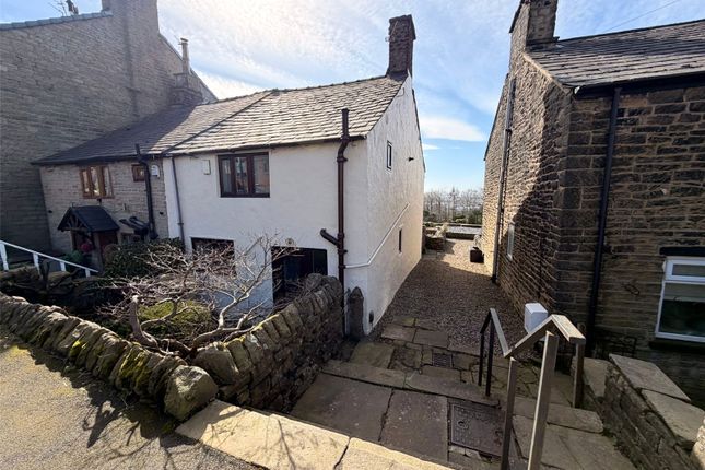 2-bed house on 39, Bottom O Th Moor, Bolton, £225,000