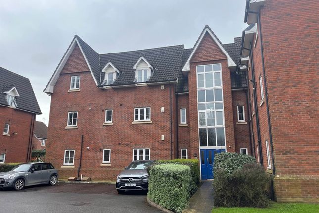 Flat for sale in Lindisfarne Court, Widnes