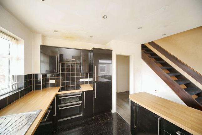 30 Elm Road, Wigan photo 3