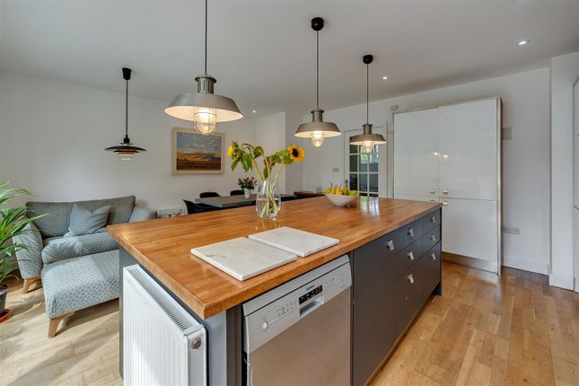 Hill View, Frenchay Road, Bristol photo 3
