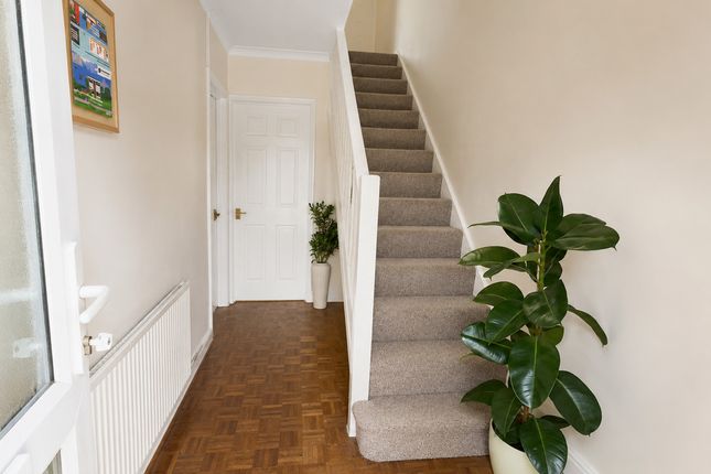 9, Lanfranc Gardens, Canterbury photo 3