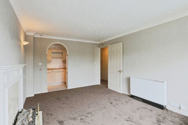 Flat 12, Bredon Court,, Station Road, Worcestershire photo 2