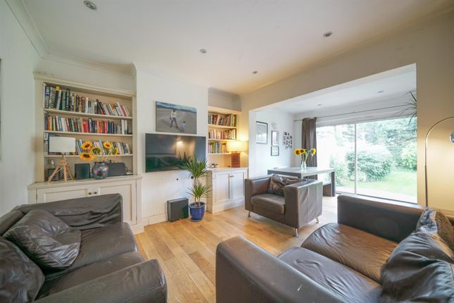 10, Tavistock Avenue, St. Albans photo 3