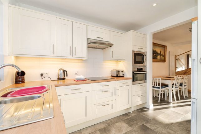 10, Sandy Lane, Cromer photo 2