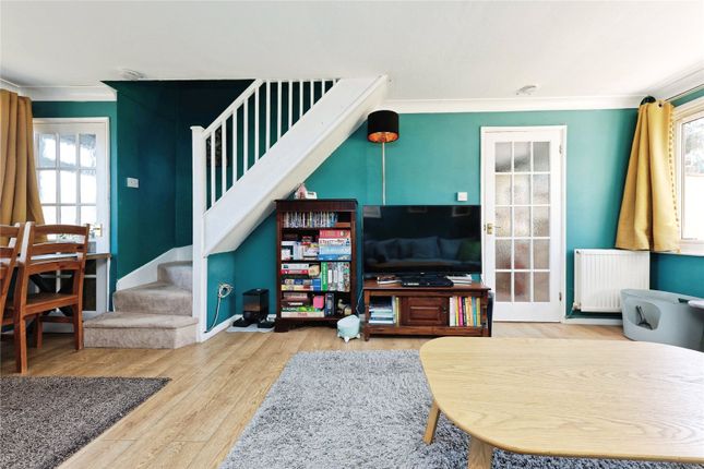 72, Franklyn Road, Kent photo 4