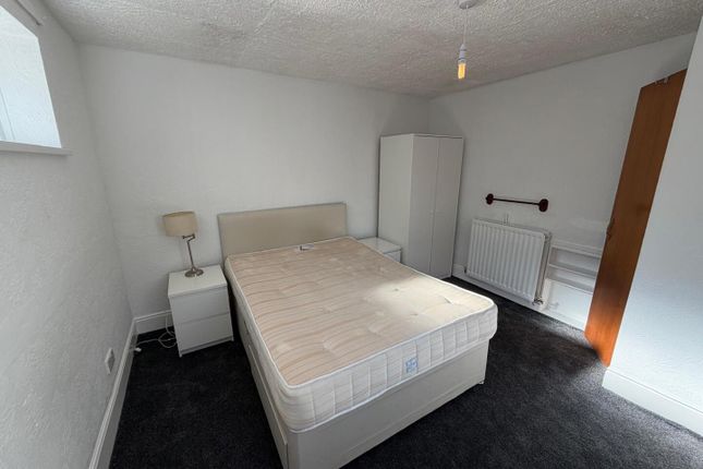 Room GFF, 8, Norman Road, Paignton photo 4