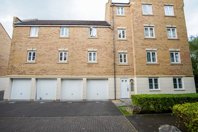 2 bed flat to rent in Dickinsons Fields, Bedminster, Bristol BS3