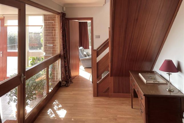 57, North Drive, Great Yarmouth photo 3