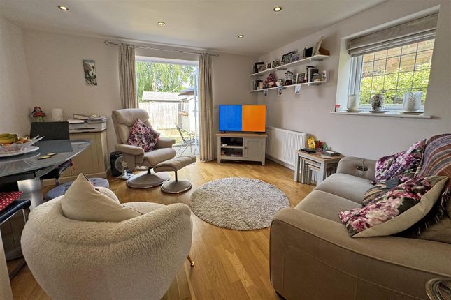 59, Silo Road, Farncombe photo 2