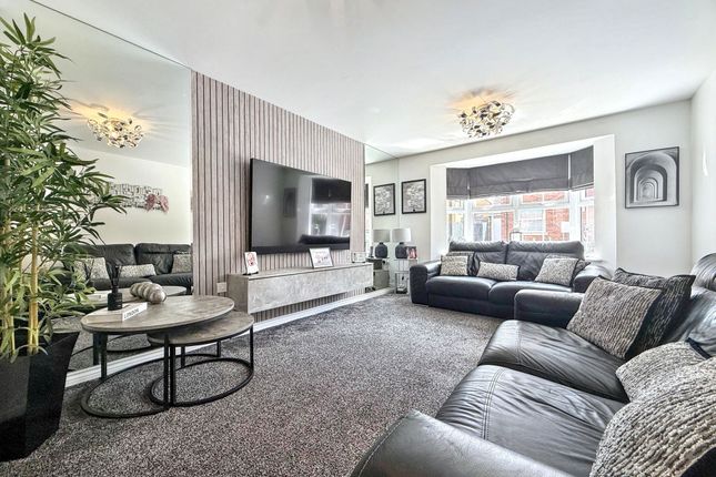 3, Skylark Way, Houghton Le Spring photo 4